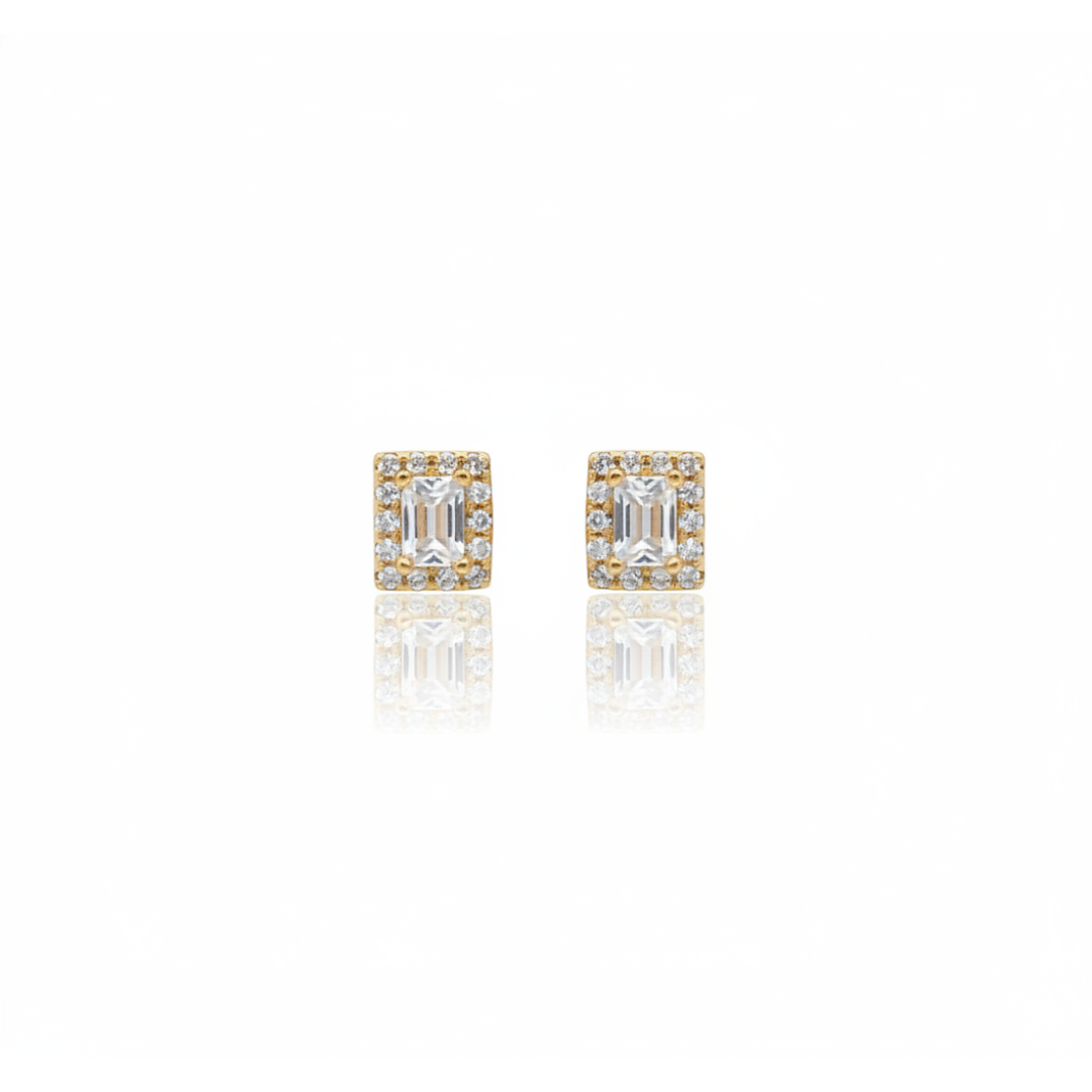 Brinco pedra retangular cravejado em volta zircônia